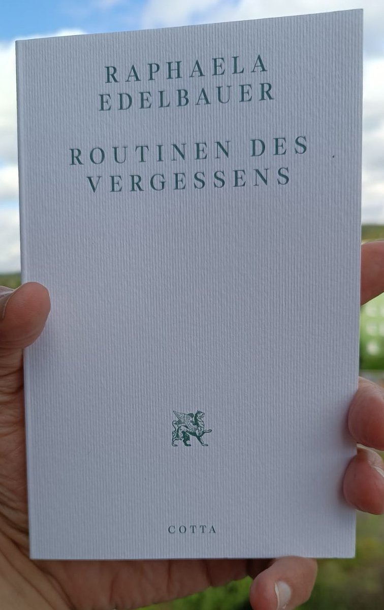 Zur  Poetikdozentur von @raphiedel bin ich im letzten Wintersemester  regelmäßig nach der Arbeit noch hunderte Kilometer gefahren um nichts  zu verpassen. Heute ist das Buch zur Vorlesung im Briefkasten und ich  finde es nach dem ersten Durchblättern schon großartig.