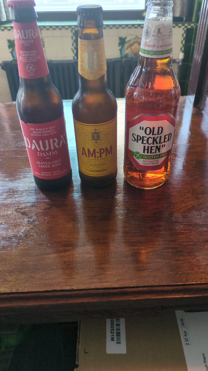 Gluten intolerant? We currently have three #glutenfree and low gluten beers to quench your thirst 🍻

#DauraDamn lager beer 5.4%
#AmPm session IPA 4.5%
#OldSpeckledHen ale 4.8%

#glutenfreebeer
#bottledbeer
#pub
#scousepub
#Liverpoolpub