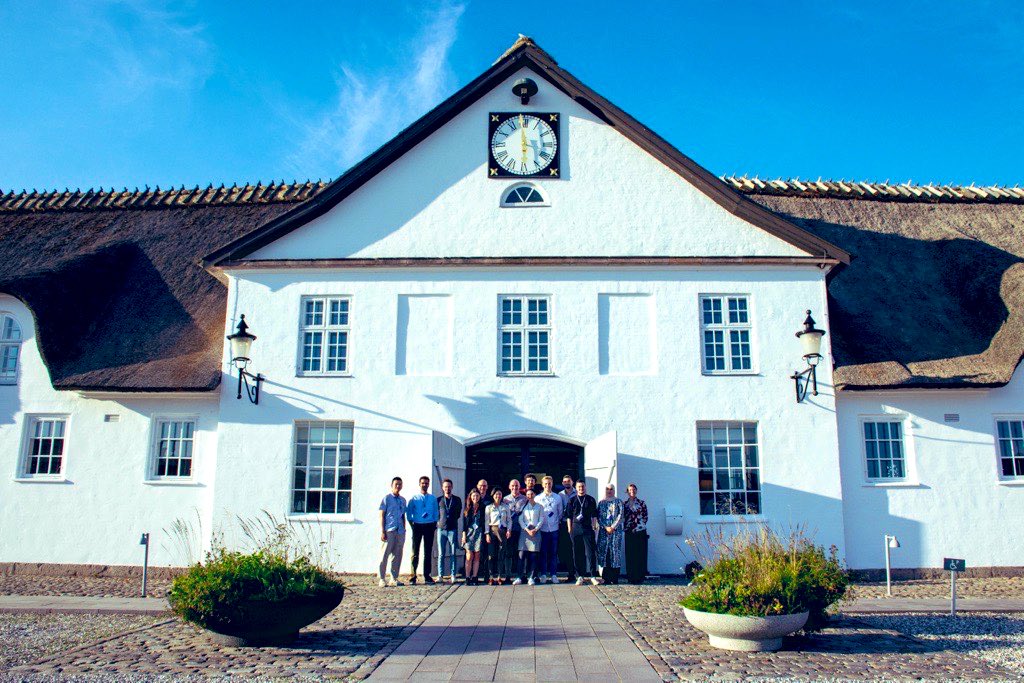 Alexander L. Nielsen (@alexanderln91) on Twitter photo It was a pleasure to host this year’s Novo Nordisk Chemist of the Future Symposium. Such a high level of talks from the invited and talented PhD students/postdocs in chemistry. Thanks for some wonderful days of science! It was a pleasure to host this year’s Novo Nordisk Chemist of the Future Symposium. Such a high level of talks from the invited and talented PhD students/postdocs in chemistry. Thanks for some wonderful days of science!