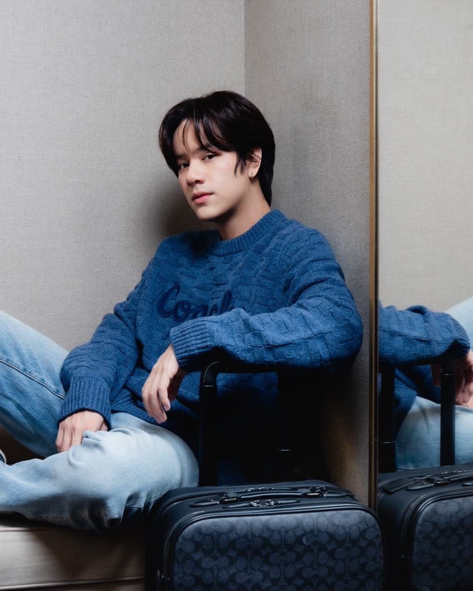 Nanon looks gourgeus in blue ❤️‍🔥

NANON LETSGO NYFW
#NanonReadyForCoachNY 
#CoachNY #mynameisnanon <a href="/Coach/">Coach</a> <a href="/mynameisnanon/">NANON</a>