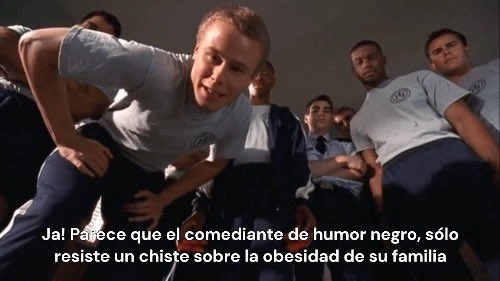 Mariorarara's tweet photo. Qué hermoso cuando pendejos como Franco Escamilla salen encabronados a “aclarar” que hay cosas con las que no se puede hacer chistes, como con su familia. Las justificaciones del humor negro son bien cobardes de estos nuevos “comediantes”. https://t.co/AiiE4QOcGk