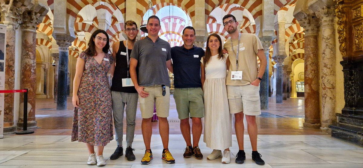 Equipazo de <a href="/uniovi_info/">Universidad Oviedo</a> en <a href="/XXVIISEIEM2024/">XXVII SEIEM - Córdoba 2024</a> con dos comunicaciones y dos pósteres, además de la participación en los grupos de trabajo 
Gracias a la organización por un congreso magnífico y una visita inolvidable a la Mezquita