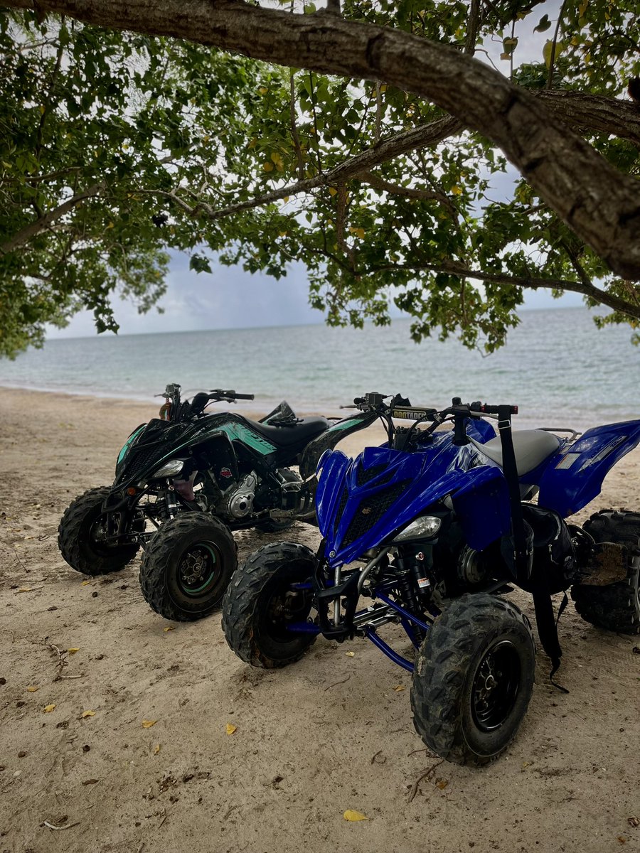 Another day in paradise. #CaboRojo