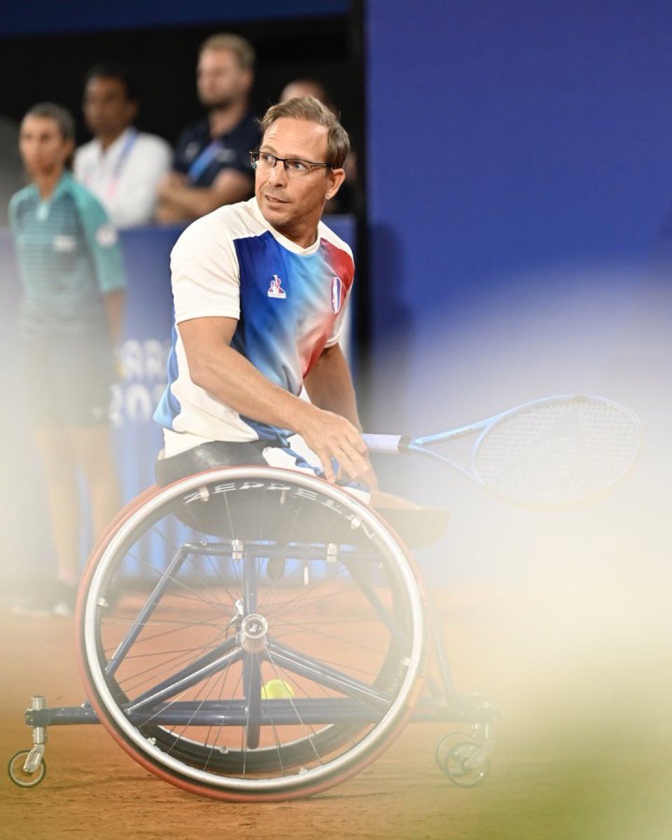 🎾 Bravo Frédéric Cattaneo pour ton parcours aux Jeux Paralympiques de #Paris2024. Même si le résultat n’est pas à la hauteur de tes espérances, ta détermination et ton talent nous inspirent tous. 💪 #TeamAthletesFranceTravail

📷 FFT