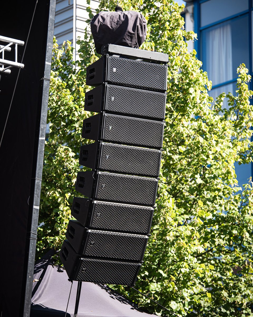 ttaudioofficial's tweet photo. Another successful GTX mission by Audax Audio at the Lindenbrauerei in Unna, Germany!
-
The venue’s feedbackwas overwhelmingly positive, and the crowd was thrilled with the sound.
-
-
#ExperienceTT #GTXsystem https://t.co/XA38JIaP7g