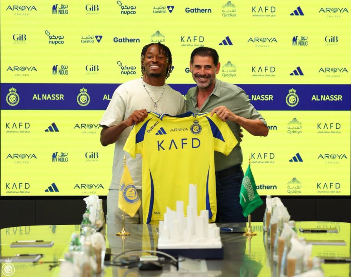 1SMi_'s tweet photo. 🚨🚨🚨🚨🚨🚨🚨🚨🚨 محمد سيماكان:

اريد الفوز بالبطولات مع النصر 

@NFC1World https://t.co/XGbLQDDDjv