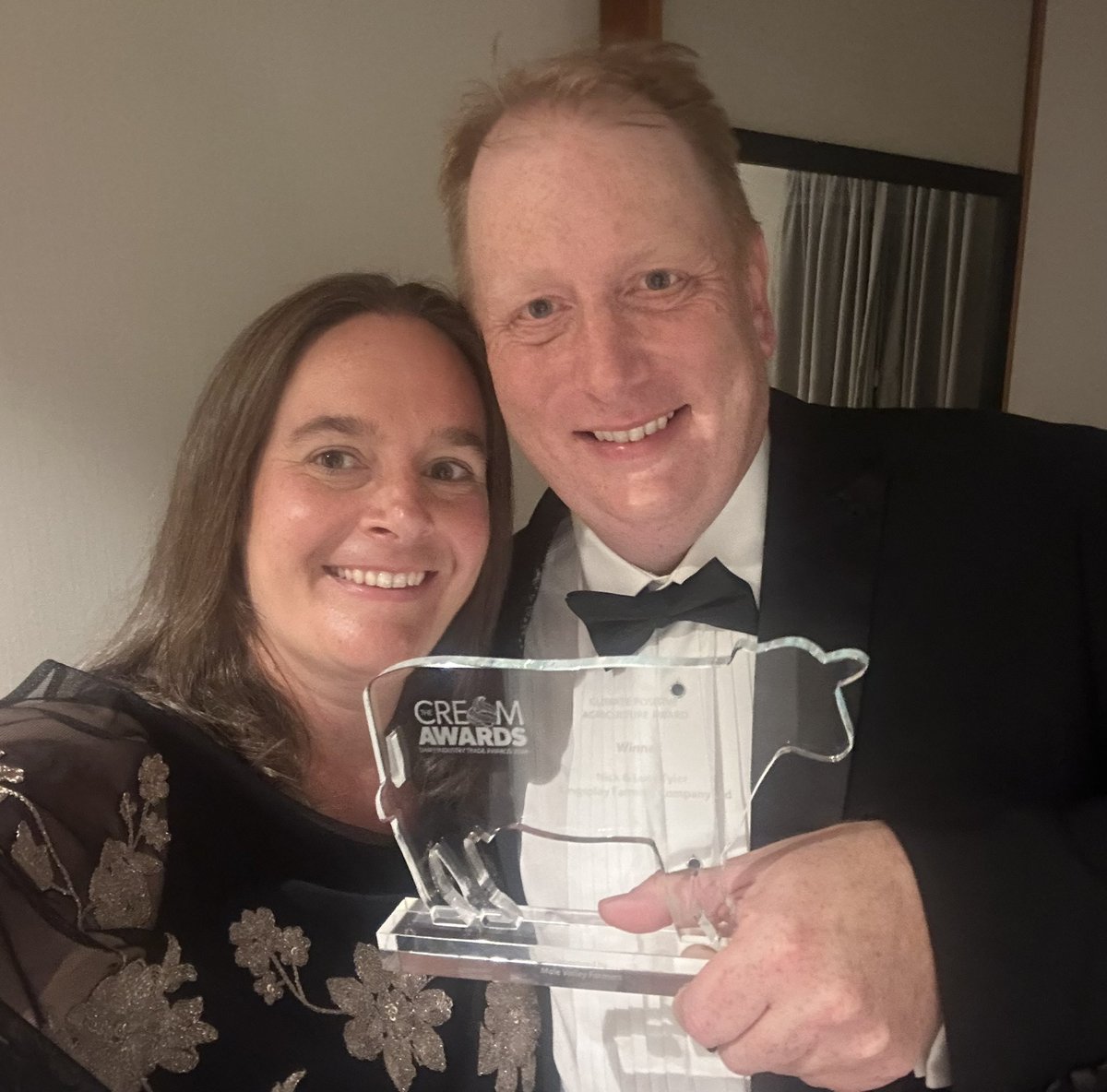 Nick Tyler (@kingsplayfarm) on Twitter photo Fantastic night at the2024 <a href="/dairyawards/">@dairyawards - THE CREAM AWARDS - Trade Awards</a>. We’re so excited to have won the Climate Positive Agriculture Award and so grateful for our amazing team - we couldn’t have done it without them 😊 Fantastic night at the2024 <a href="/dairyawards/">@dairyawards - THE CREAM AWARDS - Trade Awards</a>. We’re so excited to have won the Climate Positive Agriculture Award and so grateful for our amazing team - we couldn’t have done it without them 😊
