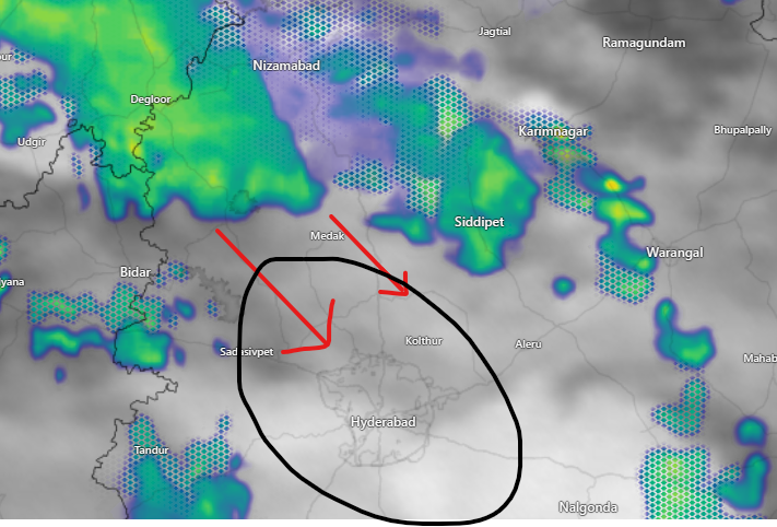 Hydrainwarnings's tweet photo. ⚠️ HYDERABAD RAINS ⚠️

As its Raining heavily in Nizambad and north-west tg those rain spells to enter and pass through Medak and Hyderabad during 11:00PM / 11:30PM 🕦and then later nlg
#balaji25_t #hyderabadrains #hydrains #tgrains #telanganarains https://t.co/esKj2Bhsnj