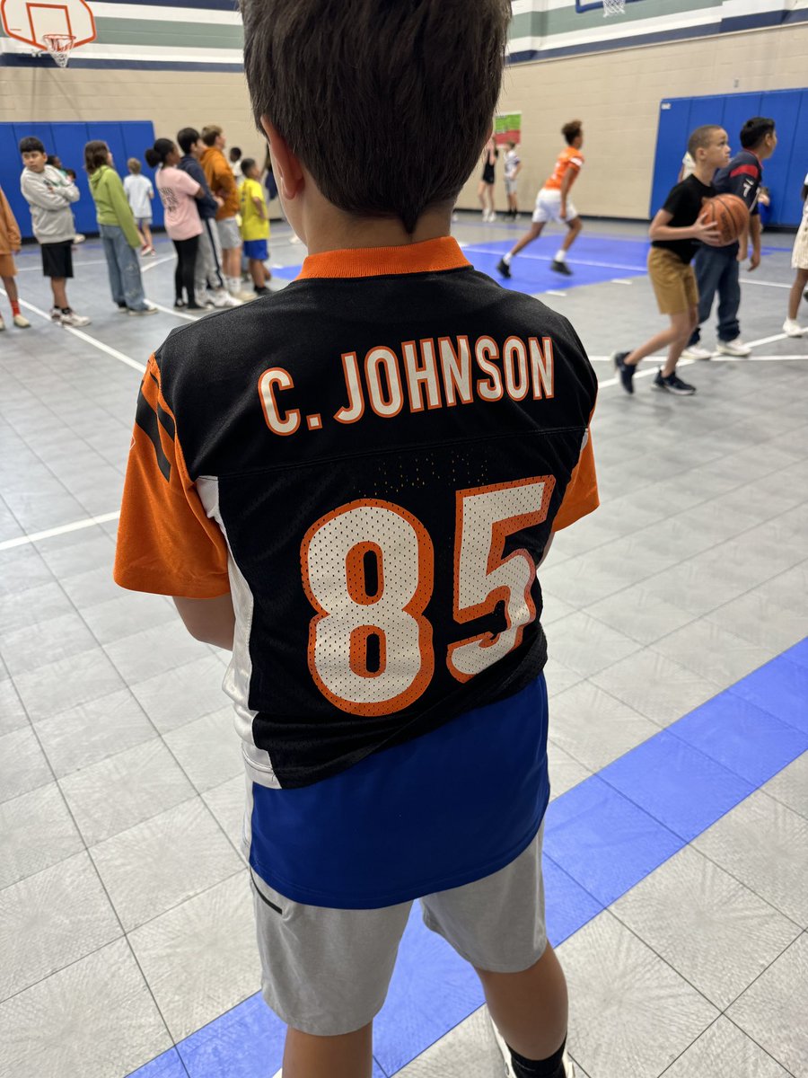 Ruben Gomez (@coachg2024) on Twitter photo One of our students rolled up in a <a href="/ochocinco/">Chad Johnson</a> jersey! Kids still love #85! And he said his favorite fast food is <a href="/McDonalds/">McDonald's</a> !!! How about that <a href="/ochocinco/">Chad Johnson</a> ? <a href="/TomCoxPE1/">Tom Cox PE</a> One of our students rolled up in a <a href="/ochocinco/">Chad Johnson</a> jersey! Kids still love #85! And he said his favorite fast food is <a href="/McDonalds/">McDonald's</a> !!! How about that <a href="/ochocinco/">Chad Johnson</a> ? <a href="/TomCoxPE1/">Tom Cox PE</a>
