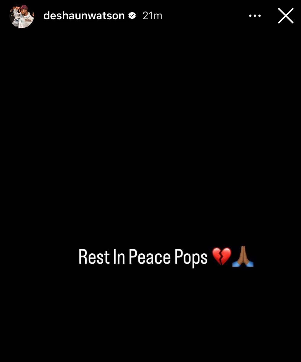 coryskuza's tweet photo. Prayers go out to QB1 and his family

#DawgPound https://t.co/ZHauMOTLMy