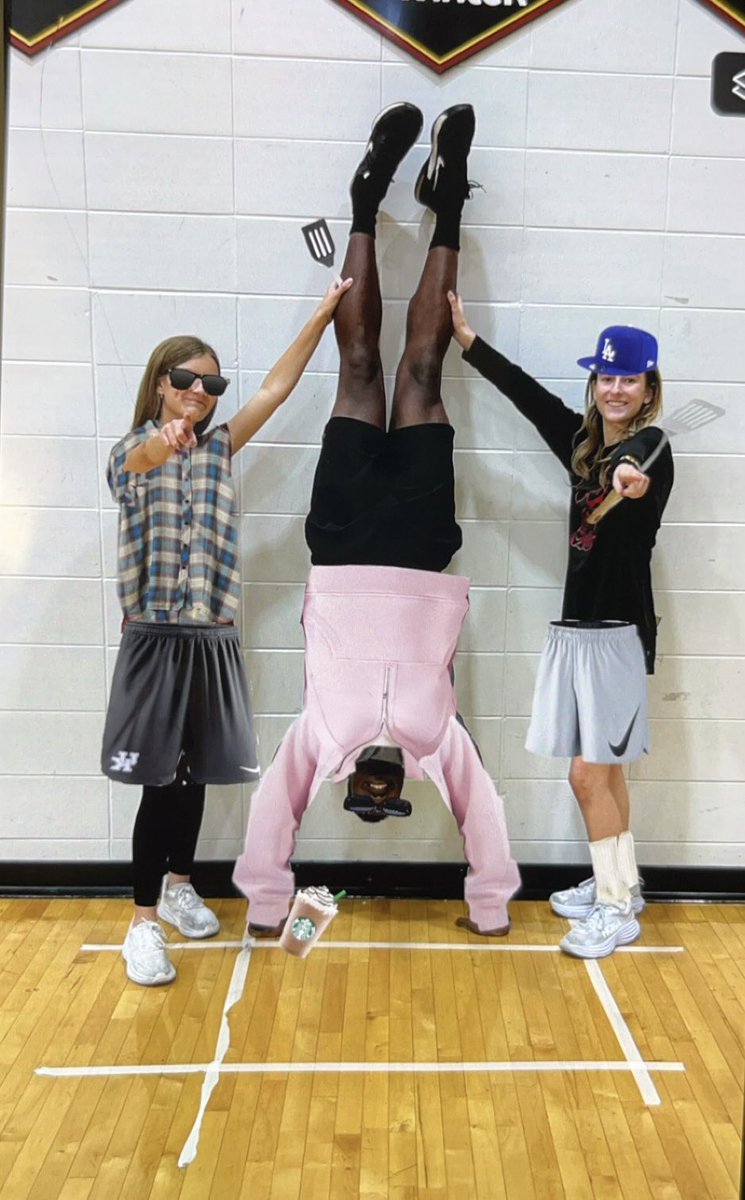 Lexi Shondell (@lexi_shondell) on Twitter photo Mav volleyball 9/10
V.S. Noblesville
7:15pm
Theme: soccer mom v.s. BBQ dads
#sportsmarketing #mavs #volleyball <a href="/LadyMavsVB/">Sara Sutter</a> Mav volleyball 9/10
V.S. Noblesville
7:15pm
Theme: soccer mom v.s. BBQ dads
#sportsmarketing #mavs #volleyball <a href="/LadyMavsVB/">Sara Sutter</a>