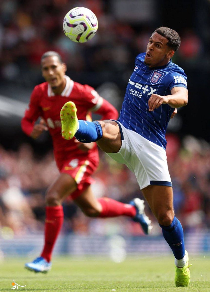 علي الحمادي مهاجم المنتخب العراقي القادم 
من الدوري الانكليزي سيكون بديلاً عن أيمن حسين في مباراة العراق والكويت بشكل مؤكد #جمعة_مباركة 🇮🇶
#العراق_عمان #العراق_الكويت 
#تصفيات_كأس_العالم_2026 
#الكويت_الاردن #الكويت_العراق 
#الكويت #العراق #العراق_بصورة_أوضح 
#Paris2024 #الدولار