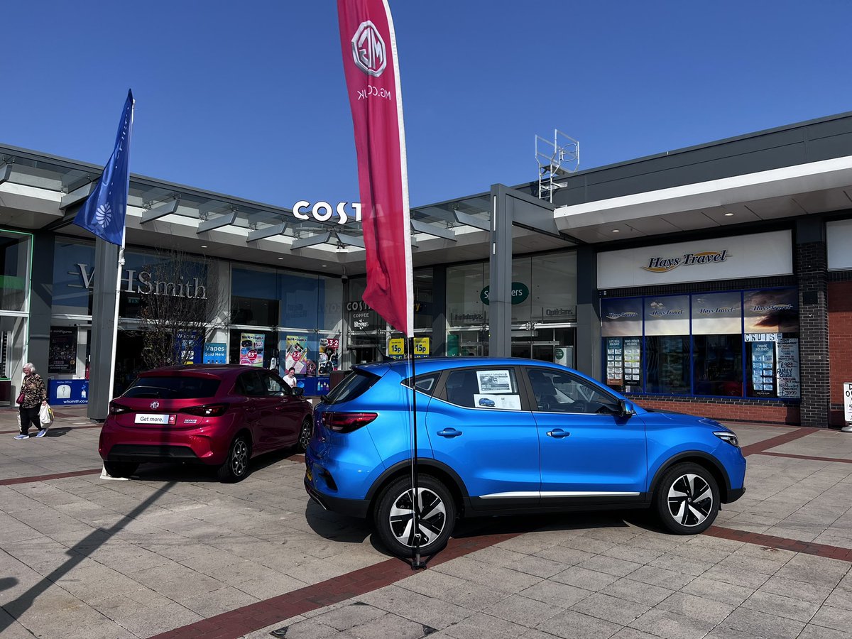 gallagherscars's tweet photo. Come and see our MG Display at the Broughton Shopping Park this weekend! With the New MG ZS EV SE exceptional value at £19995 reduced by £10500 for September at Gallaghers MG and the New MG3 Hybrid. Come and chat with Jim! #broughtonpark #chester #newcar #testdrive #ev #Hybrid https://t.co/op5axA40eR