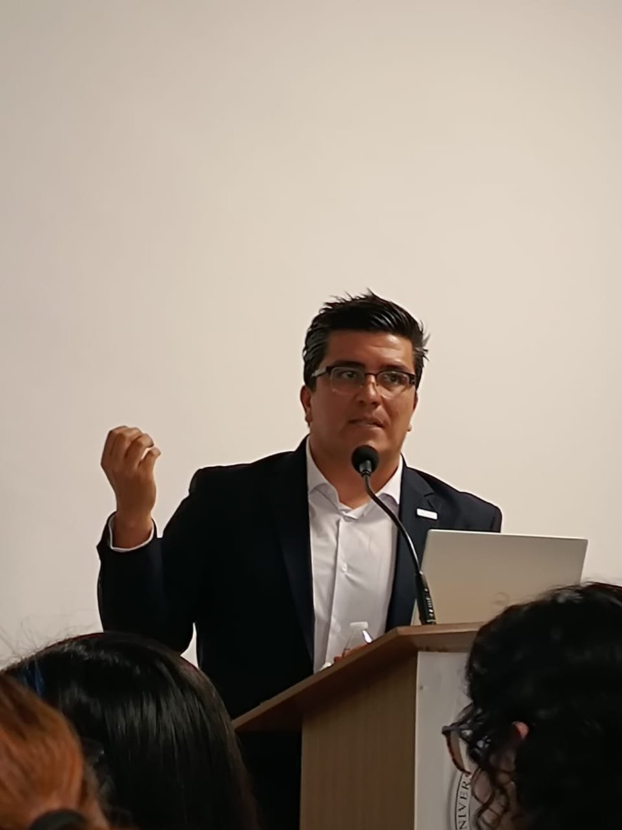 Alvaro Lopez Iñiguez tweet media