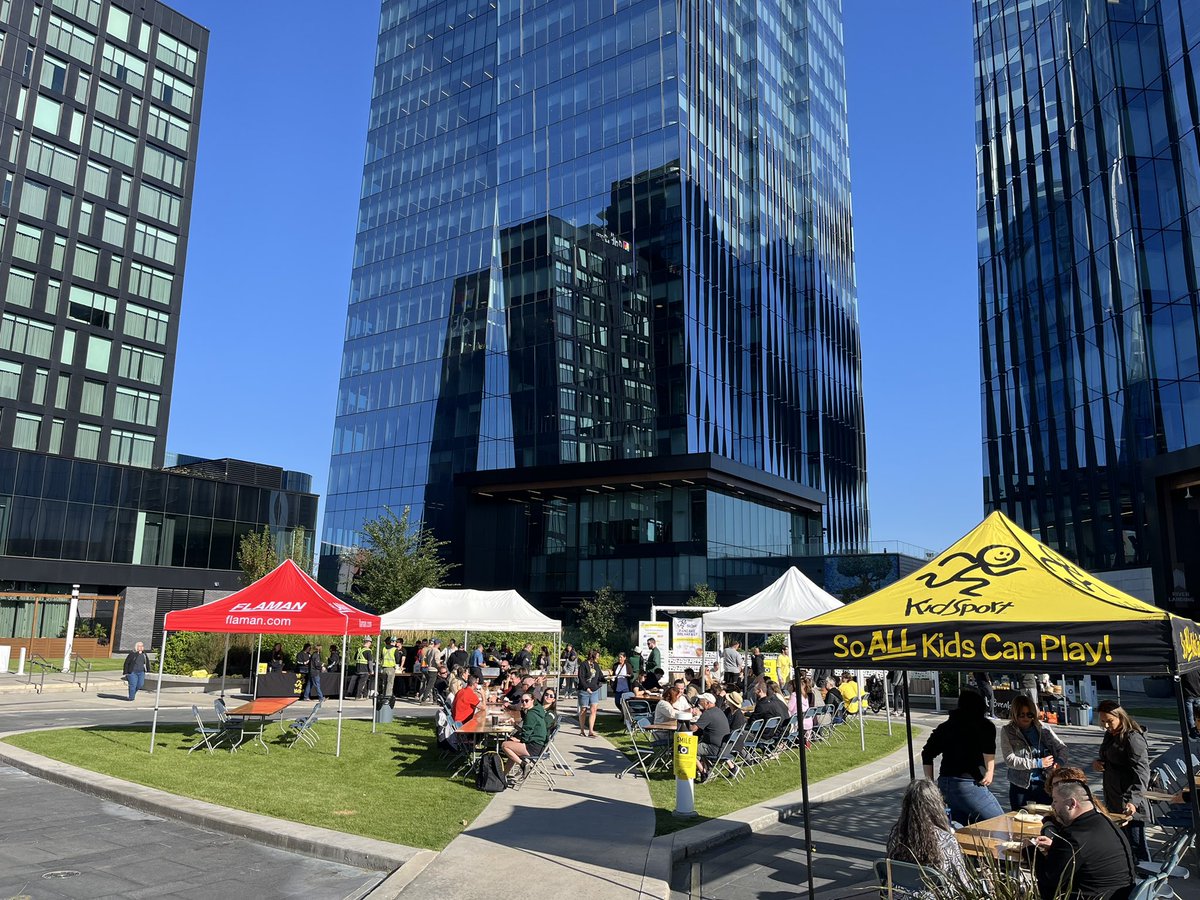 Helping out @KidSportSaskatoon this a.m. at the beautiful Riverlanding between the Alt Hotels, RBC, and Nutrien towers, serving up some @sixteengrains pancakes. Been an excellent experience. Help the kids so the kids can play!
<a href="/flamangroup/">Flaman Group of Companies</a>