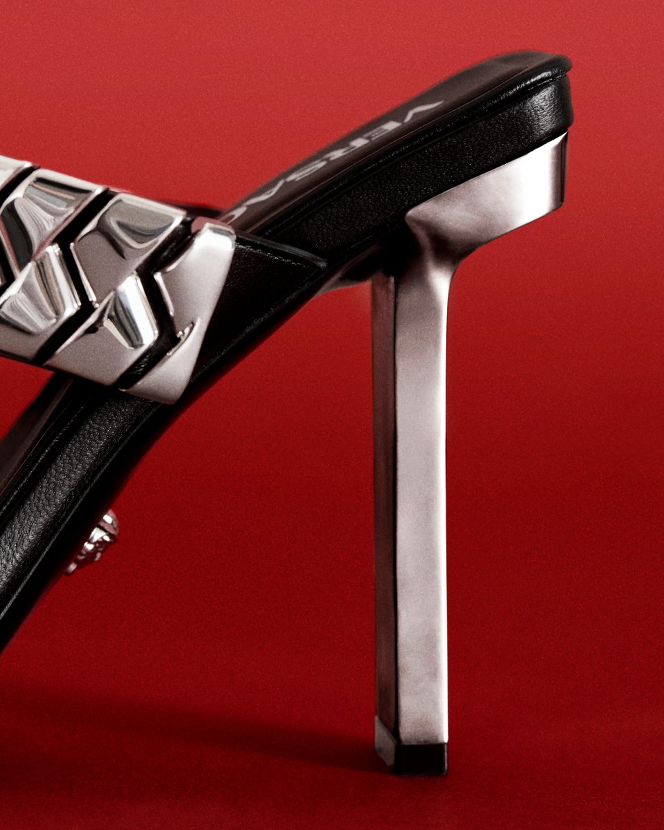 Slice heeled sandals with metallic details for #VersaceFW24

Now at e-versace.com/shoes-for-her

#Versace