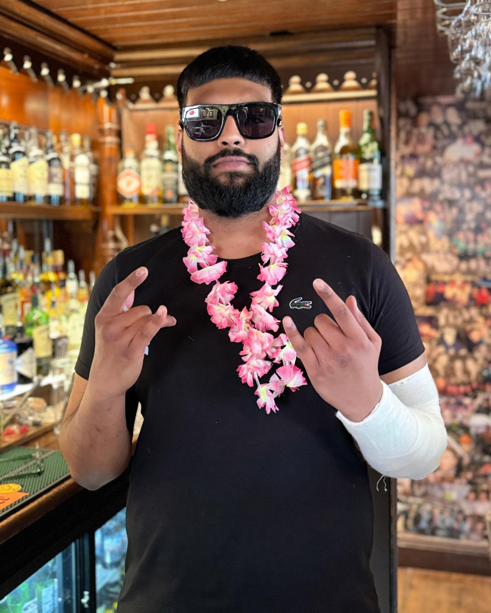 Thebathpub tweet media