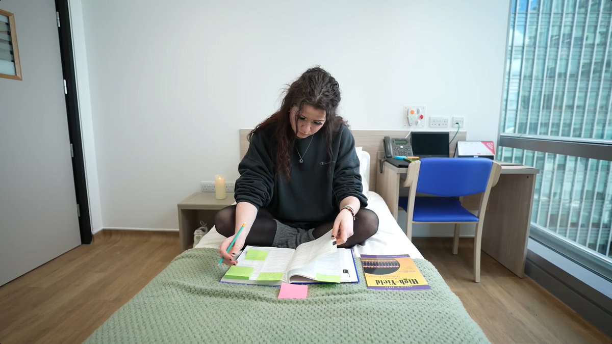 🔍 Curious about how clinical trials stay on track? 
Check out our latest blog: "How Clinical Trials Are Monitored." 
Read in full now flucamp.com/blog/how-clini…