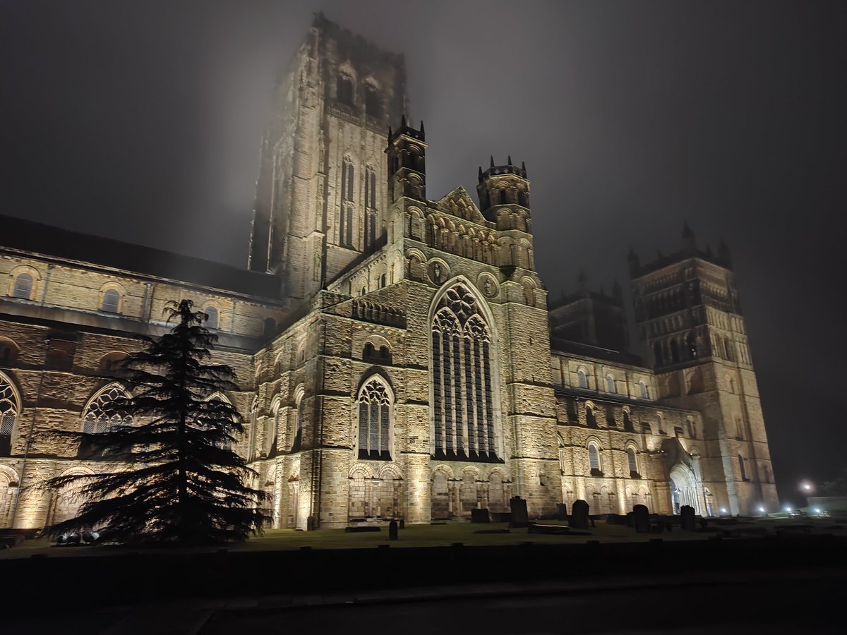 Pratik Gurnani (@pratik_gurnani) on Twitter photo Had an absolute blast at <a href="/RAPS_Org/">RAPS Organisation</a> in Durham, another brilliant meeting. Particularly proud to see members and ex-members of the group presenting their fantastic research, Dr <a href="/hulyabyrkttn/">Hulya Bayraktutan</a> (now at Cambridge) and Dr <a href="/BenFChem/">Ben Fiedler</a>. Looking forward to hosting at UCL for 2025! Had an absolute blast at <a href="/RAPS_Org/">RAPS Organisation</a> in Durham, another brilliant meeting. Particularly proud to see members and ex-members of the group presenting their fantastic research, Dr <a href="/hulyabyrkttn/">Hulya Bayraktutan</a> (now at Cambridge) and Dr <a href="/BenFChem/">Ben Fiedler</a>. Looking forward to hosting at UCL for 2025!