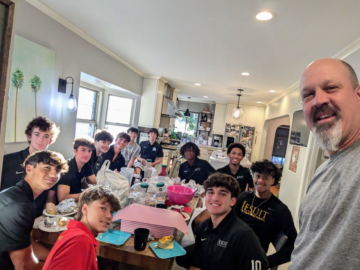 Jamo Luhrsen (@jamo0081) on Twitter photo Week 2 started with breakfast burritos and big energy! 🌯💪 After last week’s win, we’re headed to San Jose to take on Bellarmine tonight. Ready to keep rolling, <a href="/Jesuitsacfball/">Jesuit Marauder Football</a> wide receivers! <a href="/JesuitHighSac/">Jesuit Sacramento</a> Week 2 started with breakfast burritos and big energy! 🌯💪 After last week’s win, we’re headed to San Jose to take on Bellarmine tonight. Ready to keep rolling, <a href="/Jesuitsacfball/">Jesuit Marauder Football</a> wide receivers! <a href="/JesuitHighSac/">Jesuit Sacramento</a>