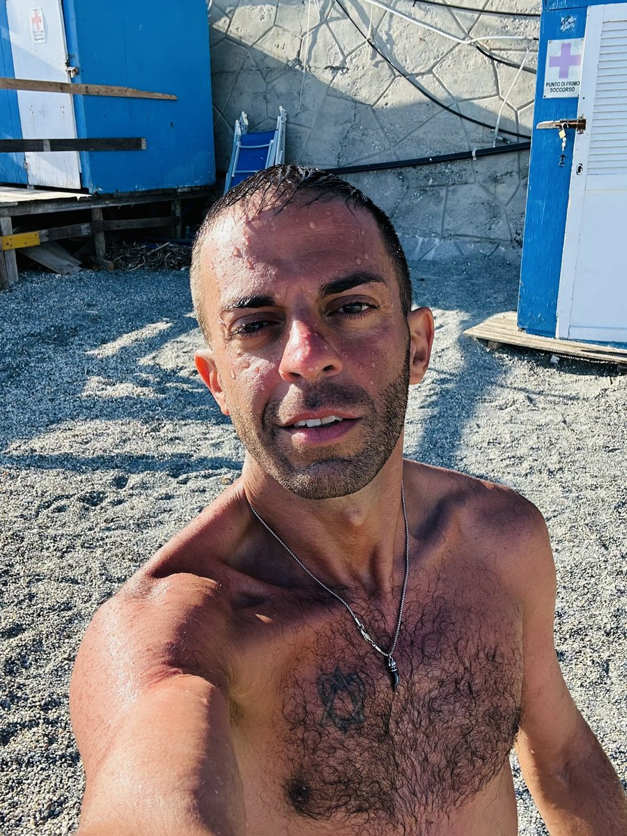 djanimaofficial's tweet photo. #iatap #iatapofficial #iamtheafterparty #myself #beach #tanned #italian #frommilanowithlove #sunnyday #grindr #planetromeo #scruff #gayman #badboy #raver https://t.co/QY3y6gT6b4