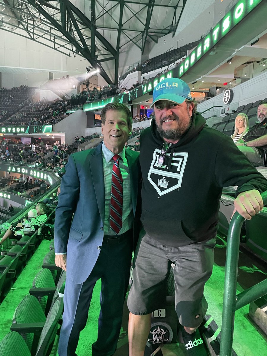 kki1024's tweet photo. Hi @JimFox19, I’m glad you’re on the mend! I wanted to share a photo with you. My brother David passed away suddenly on 6/9/24. Our whole family will be at the Kings game on 10/26 in his memory. He was a BIG Kings fan. And a BIG Foxy fan!! https://t.co/4i6vIxs1lE