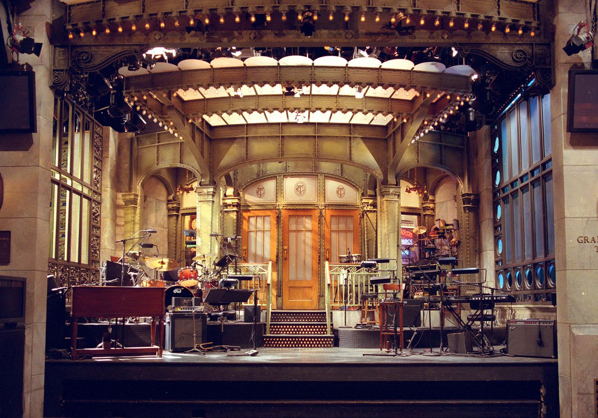PopCrave's tweet photo. SNL Season 50 premieres this month on September 28th.

Who is your dream host &amp; musical guest? https://t.co/NdE6sBQqLv