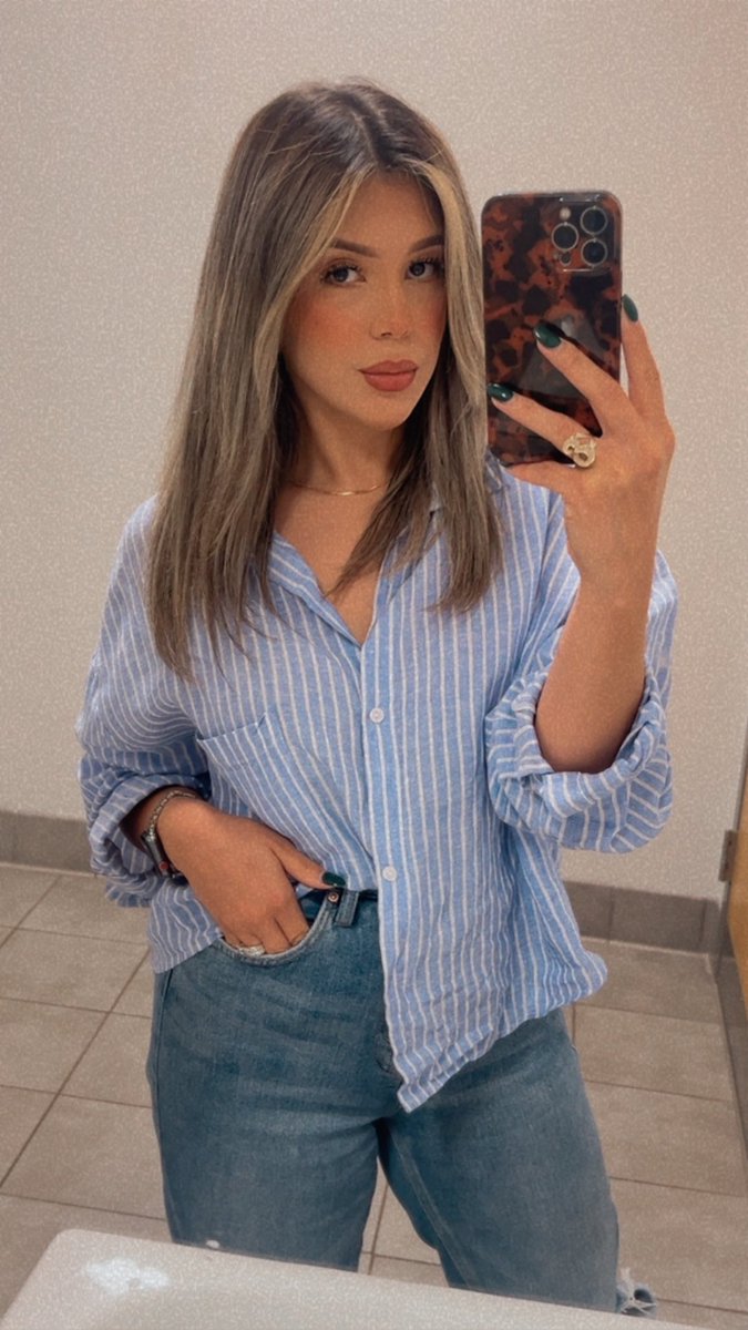 eevapaola's tweet photo. Me gustan los cute fits 💕✨ https://t.co/RGaGYxtKMd