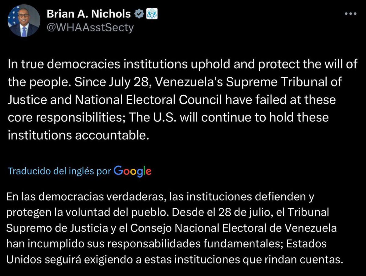 PedroKonductaz's tweet photo. Autoridades de EEUU le dicen a Putin que no intervenga en sus elecciones y el impresentable de @WHAAsstSecty habla todos los días sobre las elecciones en Venezuela, vaya descaro y doble moral. https://t.co/4LZRh4cmi3