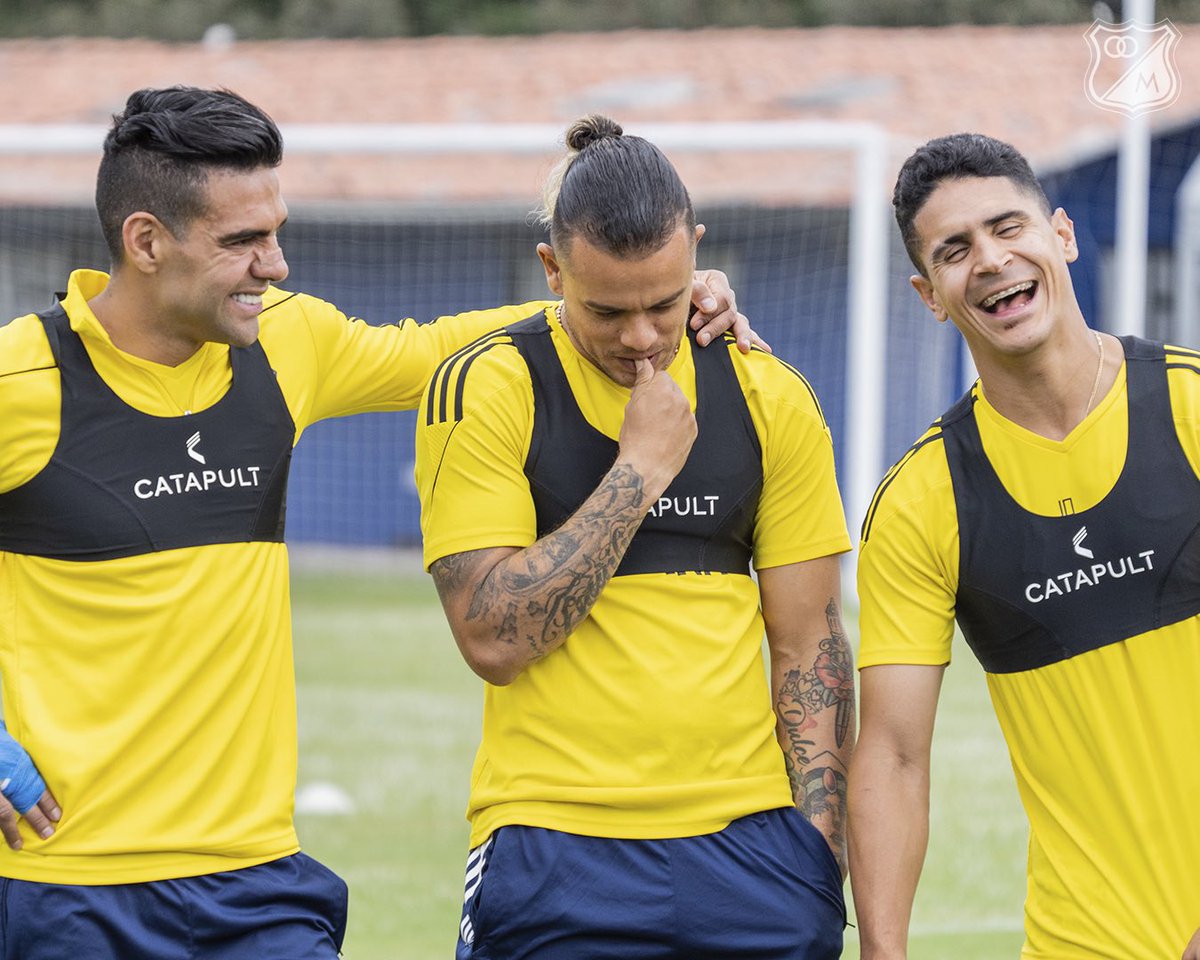 MillosFCoficial's tweet image. ¡Feliz viernes Familia Azul! ✌️😁⚽️💙🔥