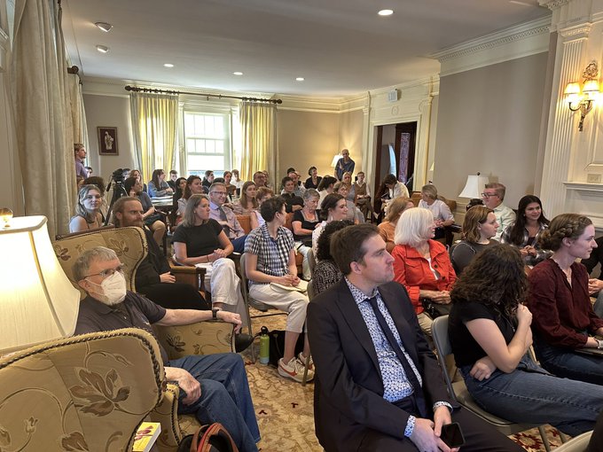 Irish Studies at Boston College tweet media