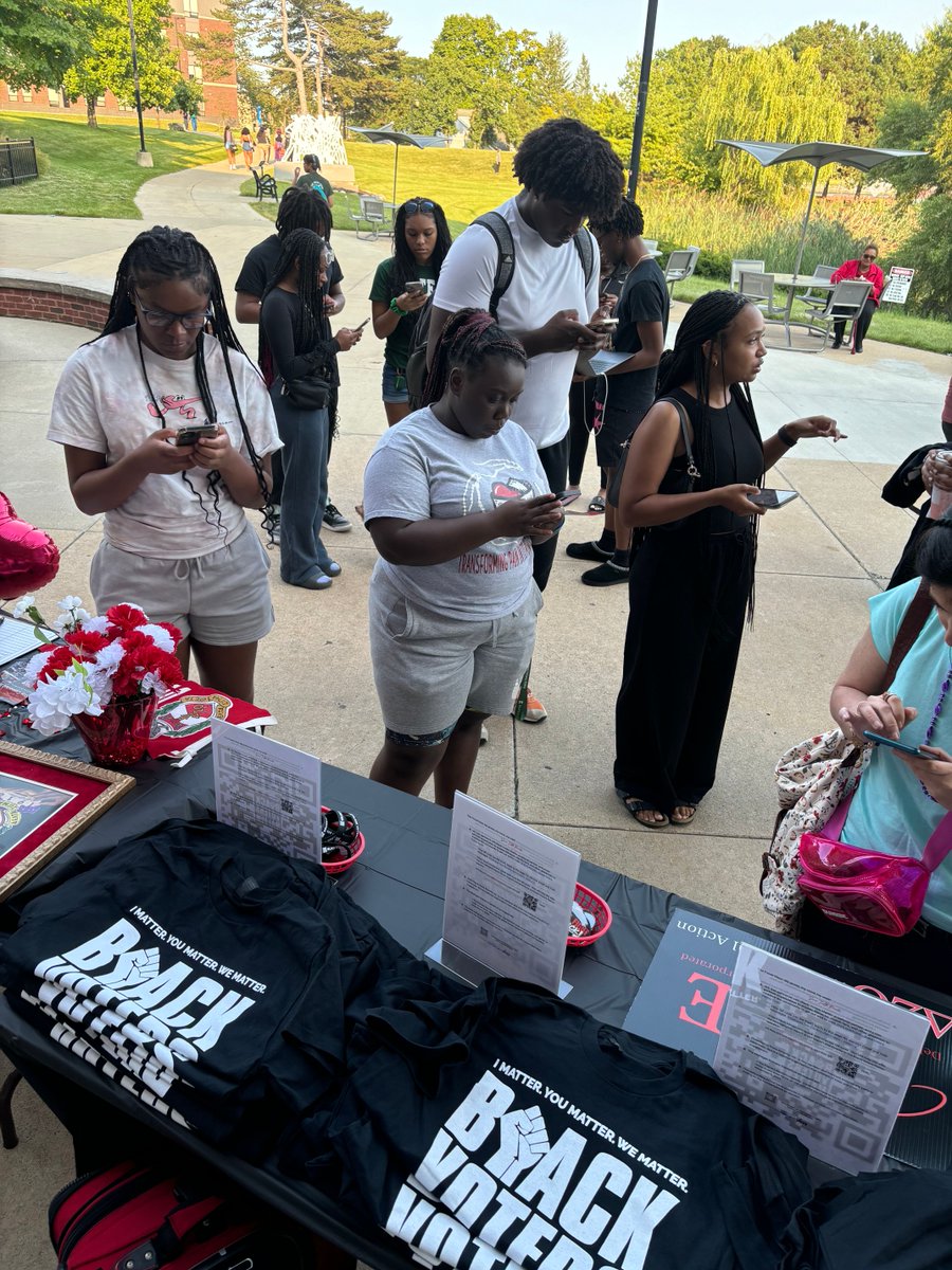 InksterDeltas's tweet photo. Participating in Election 2024 with Delta Sigma Theta Sorority, Inc. at Eastern Michigan University. Focusing on voter awareness and social initiatives. #DST1913 #InksterDeltas #FortitudeOnTheFrontlines #OurPowerOurVoiceOurVote #BlackVotersMatter' https://t.co/n3lcEotMfE
