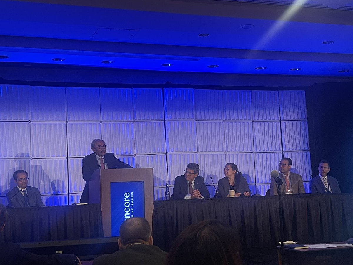 Gianluca Torregrossa (@giantorre610) on Twitter photo In the same morning at <a href="/AVRS2024/">Aortic Valve Repair Symposium</a>. <a href="/EricRoselliMD/">Eric E. Roselli</a> presenting Cleveland clinic experience on bicuspid aortic valve repair followed by #GebrineEl-Khoury Keynote speech on three decades of aortic valve repair. What a meeting! <a href="/BavariaMd/">Joe Bavaria, MD</a> ! In the same morning at <a href="/AVRS2024/">Aortic Valve Repair Symposium</a>. <a href="/EricRoselliMD/">Eric E. Roselli</a> presenting Cleveland clinic experience on bicuspid aortic valve repair followed by #GebrineEl-Khoury Keynote speech on three decades of aortic valve repair. What a meeting! <a href="/BavariaMd/">Joe Bavaria, MD</a> !