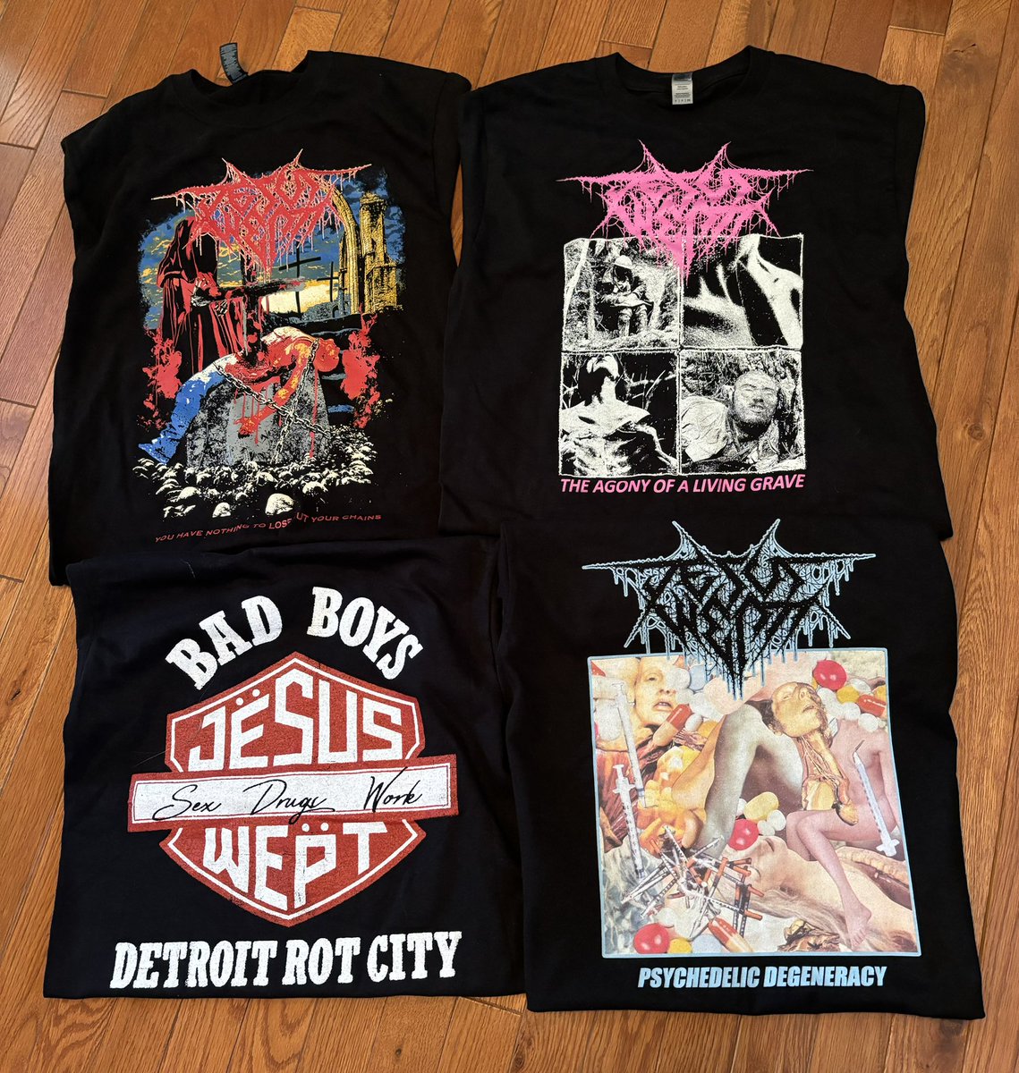 It’s Bandcamp Friday, so we’re clearing out our leftover stock to make room for some new ish. 

All shirts shown are $5.

***SMALLS AND MEDIUMS ONLY***

Snag one for your girlfriend, make a back patch, add it to your metal quilt, use it as a c*m rag, whatever.

Link in bio.