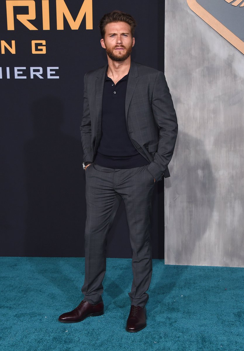 Had a wonderful time getting all dressed up for the #AtlanticTitansAnarchy U.S. premiere at the TCL Chinese Theatre in Hollywood, California. Hope you all get to see this film this weekend!