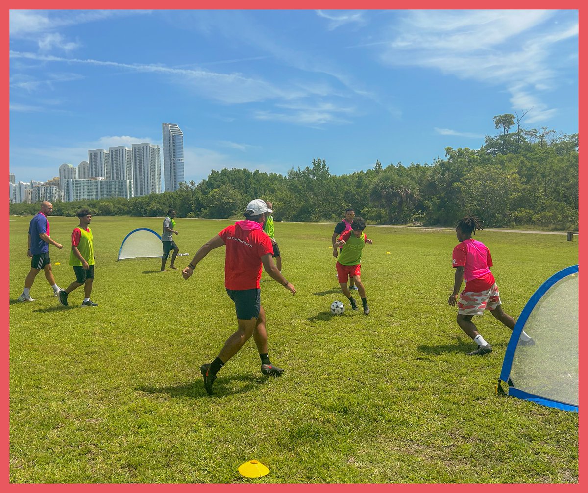 ussoccerfndn's tweet photo. From LA to Miami and New York, our #JustBall Fall Training sessions have been a blast! Thanks to all our amazing partners for making the third year of our program unforgettable. Together, we’re building a stronger community of leaders to foster the next generation of players.⚽✨ https://t.co/TR0v1wGzkp