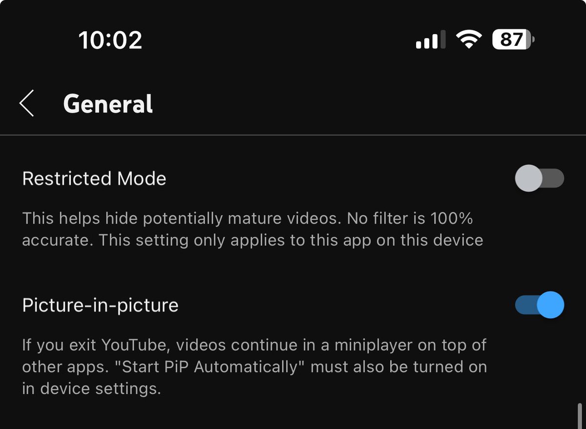 Antigone's tweet photo. Hey @YouTube fix your shit. https://t.co/wuHQIbfTf5