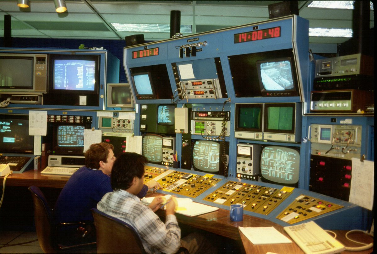 boss_on_here's tweet image. Men yearn for the control rooms