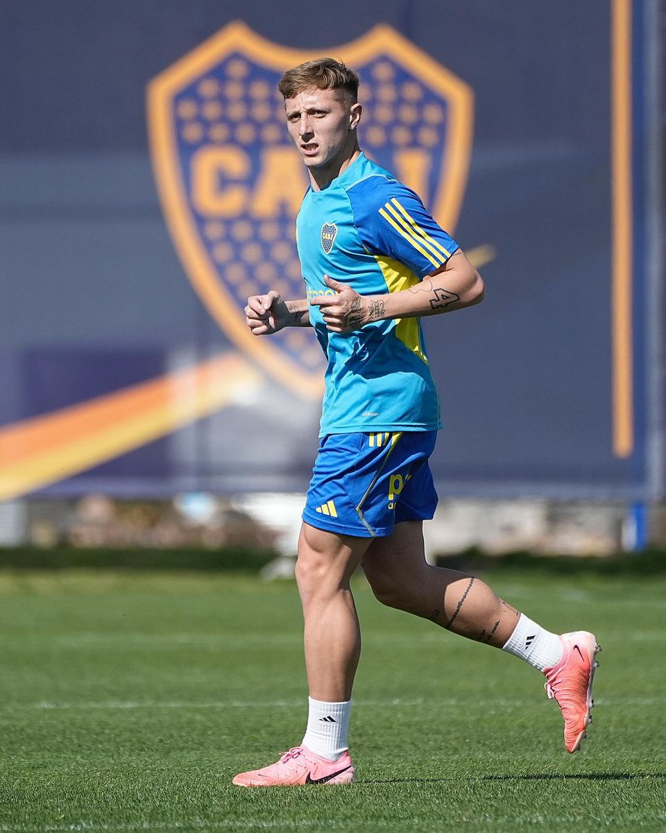 Juan Barinaga hará su debut en Boca ante Talleres.