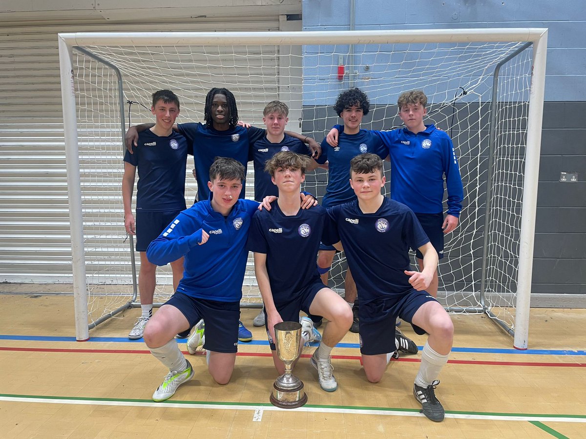 📣 NEW TEAMS WANTED! Our Adult Men's <a href="/MCRFutsalLeague/">MCRFutsalLeagues</a> competition starts this month on Monday evenings at Belle Vue SV. Don't miss your chance to join the new season!

Email: sam.richardson@manchesterfutsal.com #futsalleague #Manchester