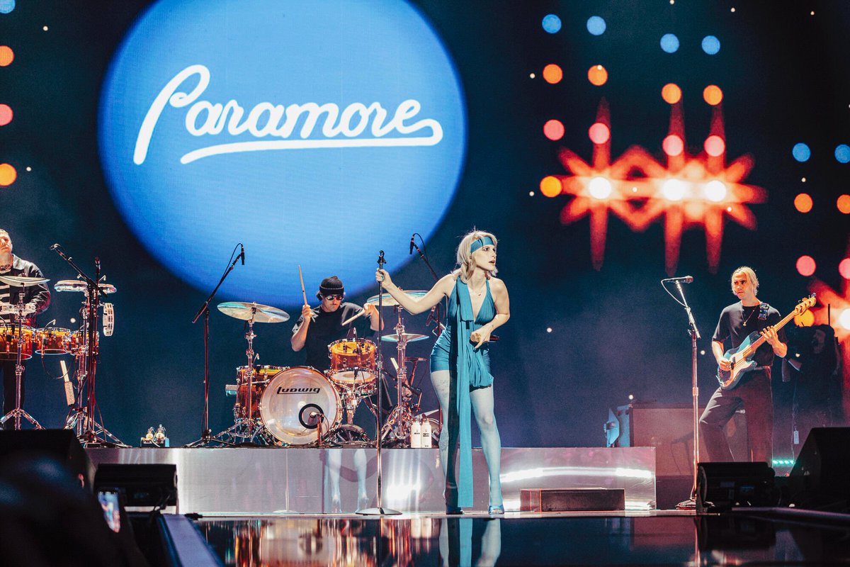 .<a href="/paramore/">paramore</a> at <a href="/iHeartFestival/">iHeartRadio Festival</a> 

📸 Todd Owyoung, Greg Noire, Jenn D for iHeartRadio