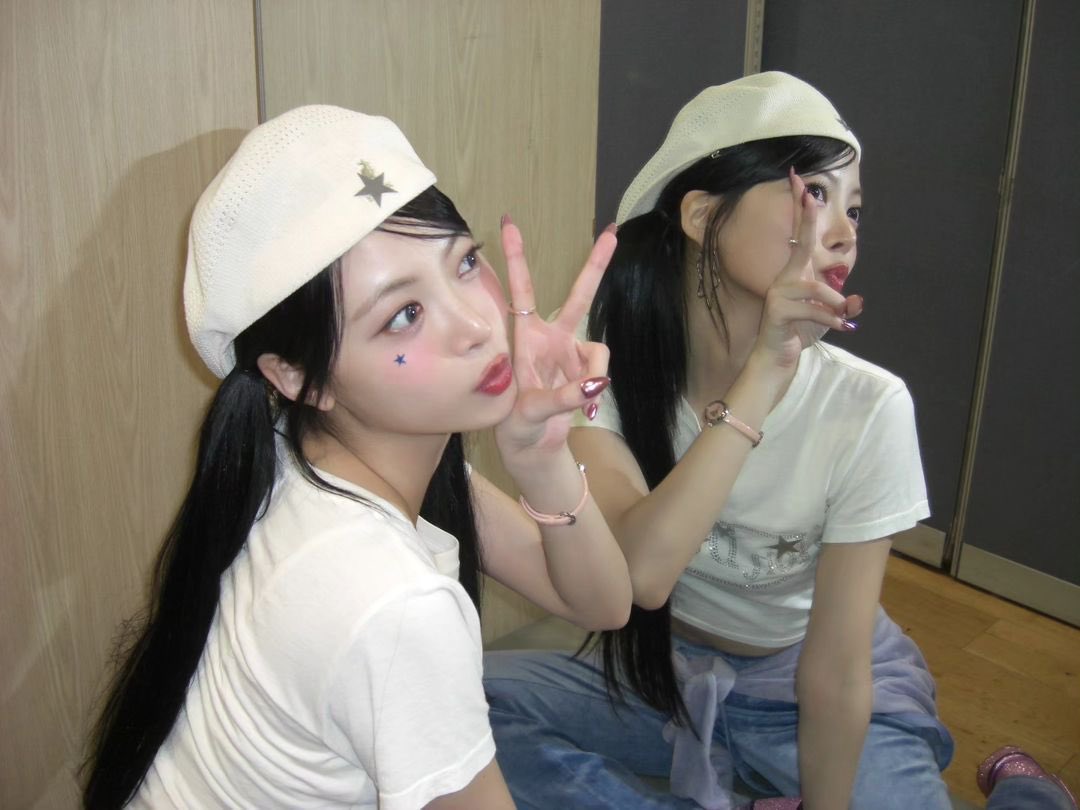 eunchaehours's tweet photo. 2/2 https://t.co/YkeVv0zgfE
