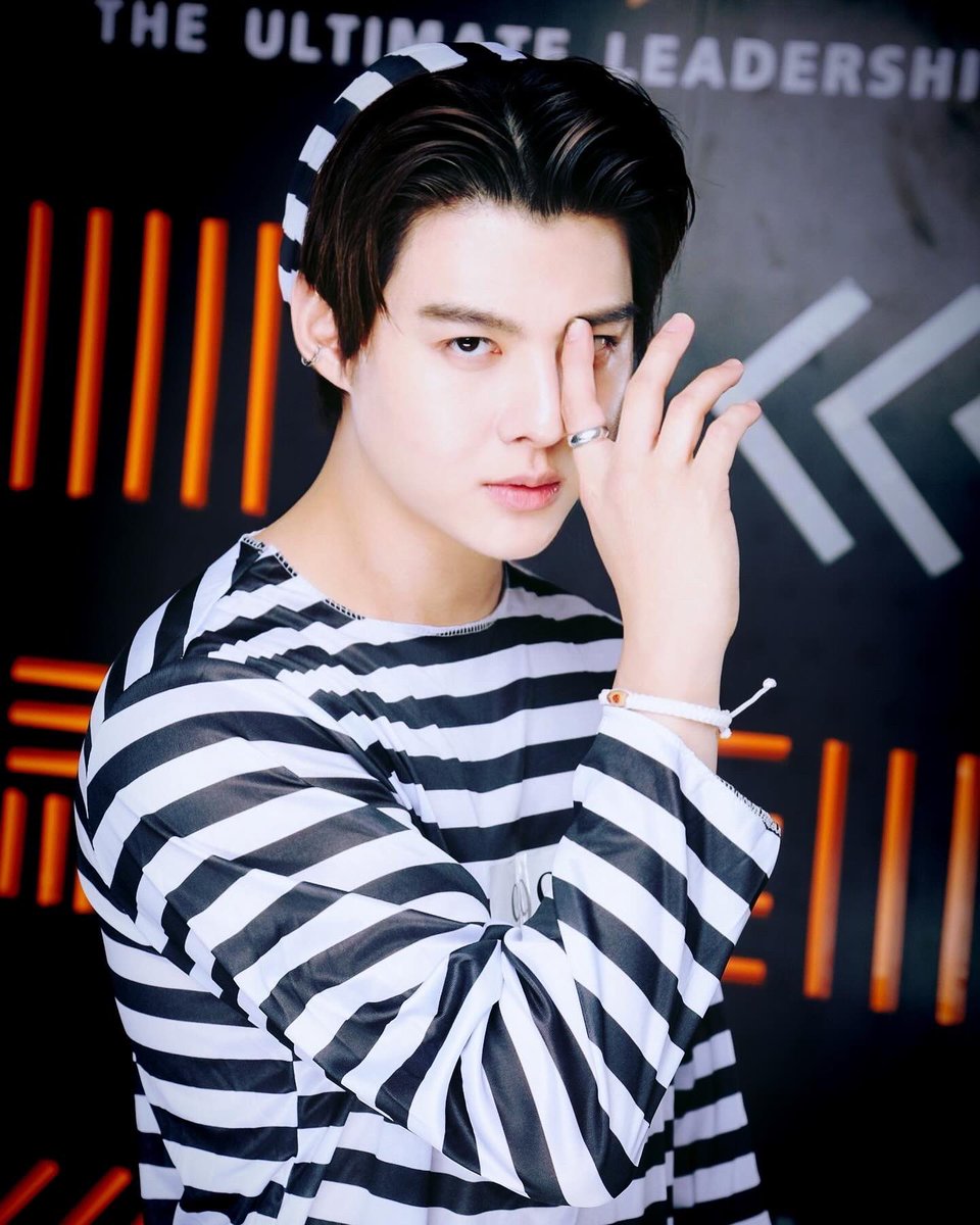 sleep with me free ข้าวแดง🚔🚨 #Saint_sup #MingEr