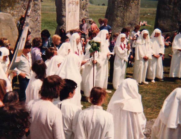 The Druid Order at Stonehenge.
Summer solstice 1984.