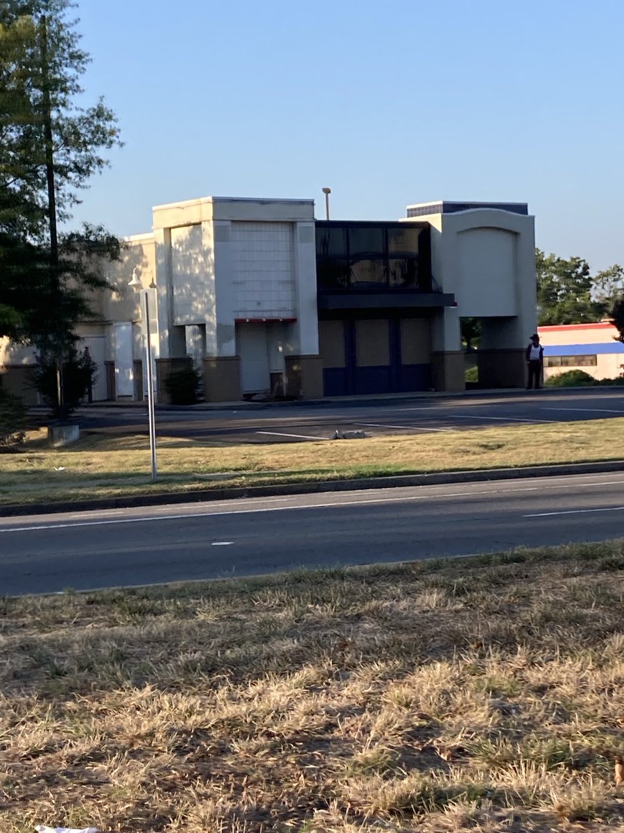 J Knight tweet media