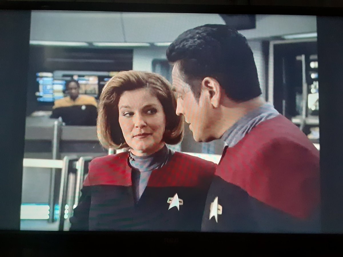 pjc4774's tweet photo. Kelis is a #JC shipper! ๐๐๐
#JC4Ever #AllStarTrek #Muse https://t.co/zq3lC9qc02