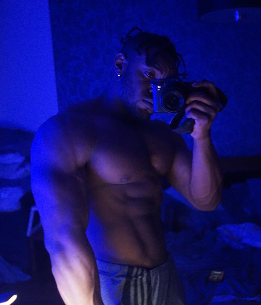 🏜VARUS’S WORLD 🌋✨⚡️ (@mastervarus) on Twitter photo 