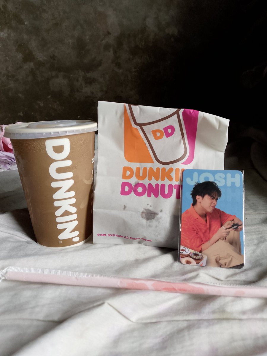 Arianne Mae 💙🍓 (@vester_616) on Twitter photo Finally I got my JOSH CULLEN PC from DUNKIN DONUT💙
Sayang wala na ang STELL PHOTOCARD sa DUNKIN DONUT BAUAN BATANGAS BRANCH na malapit sa amin💙
2nd option ko ay si Josh kapag wala na ang PC ni Stell💙
<a href="/SB19Official/">SB19 Official</a> #SB19 #DunkinPHSB19Donuts
#SB19DunkinPH
<a href="/dunkinph/">Dunkin' Philippines</a> Finally I got my JOSH CULLEN PC from DUNKIN DONUT💙
Sayang wala na ang STELL PHOTOCARD sa DUNKIN DONUT BAUAN BATANGAS BRANCH na malapit sa amin💙
2nd option ko ay si Josh kapag wala na ang PC ni Stell💙
<a href="/SB19Official/">SB19 Official</a> #SB19 #DunkinPHSB19Donuts
#SB19DunkinPH
<a href="/dunkinph/">Dunkin' Philippines</a>