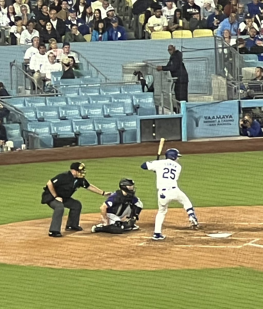 Tommy Edman sighting!
(BB followed by a stolen base and a run scored)
#StLCards
#Dodgers