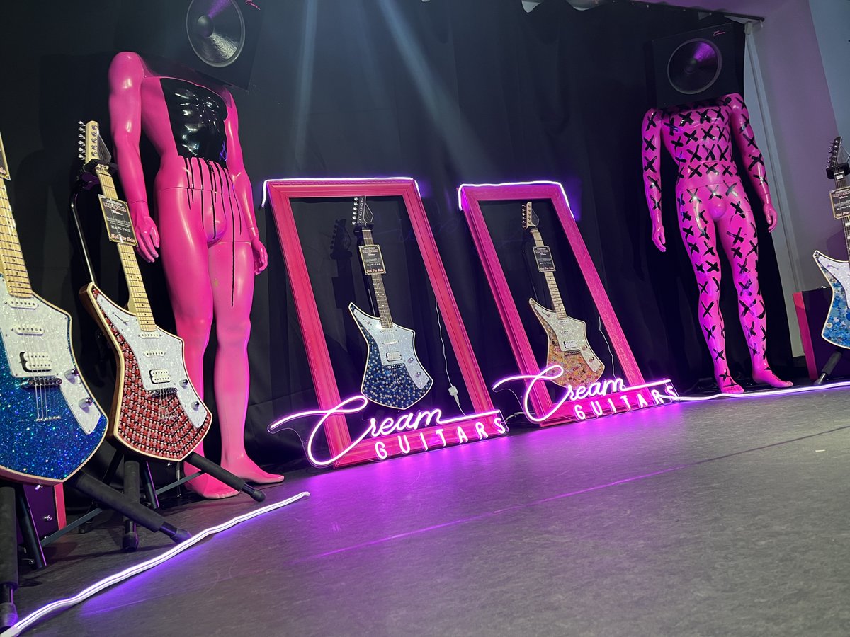 BigBossNagoya's tweet image. &quot;KYORITSU CORPORATION POP UP STORE&quot;

会場の様子をすこーし公開👀
話題の新ブランドCream Guitarsが目を惹く一方で、
Quad CortexではArchetype Plini &amp;amp; Gojiraの試奏も可能です🎸

他ブランドの製品も展開中！
#CreamGuitars #Spector #NeuralDSP